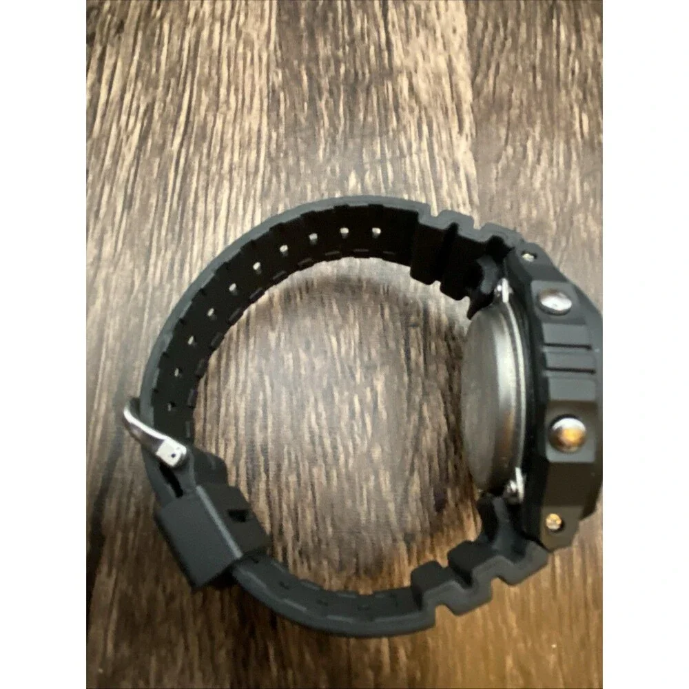 Samoa 6016 Watch With Green Indiglo Excellent Condition